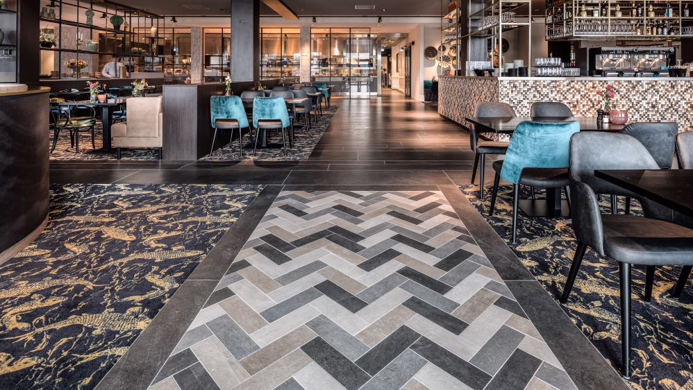 The noble restaurant area with a variety of different tiles